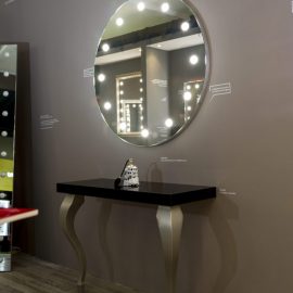 Specchio tondo 12 luci I-light con tavolo consolle Unica by Cantoni