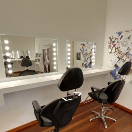 Unica mirrors in the makeup classroom