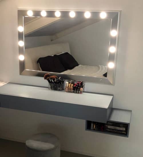 dressing table mirror