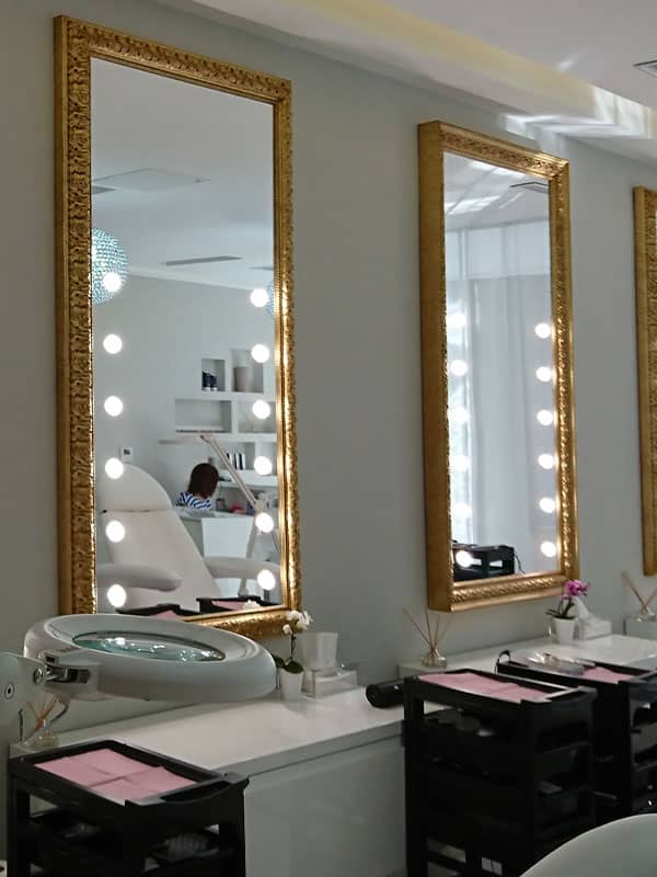 salon mirror with wood frame and lights
