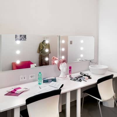 mirrors with lights MDE Unica by CAntoni